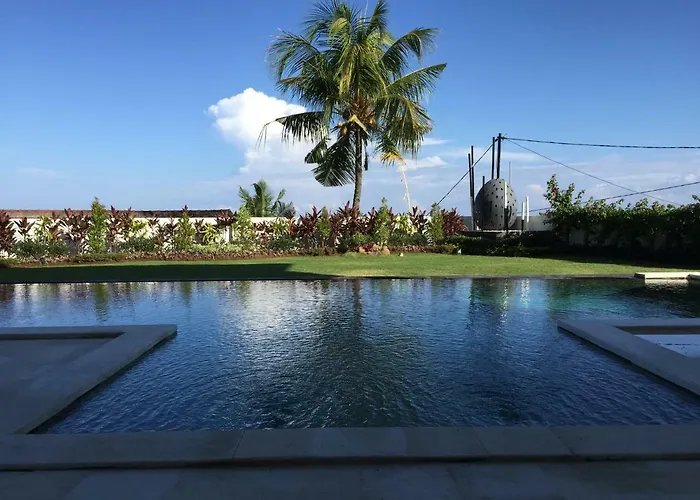Villa Putih *